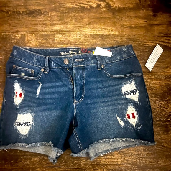 Pants - Shorts